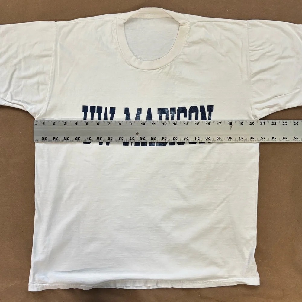 University of Wisconsin Madison short sleeve T-shirt, nicely worn in - Picture 4 of 7